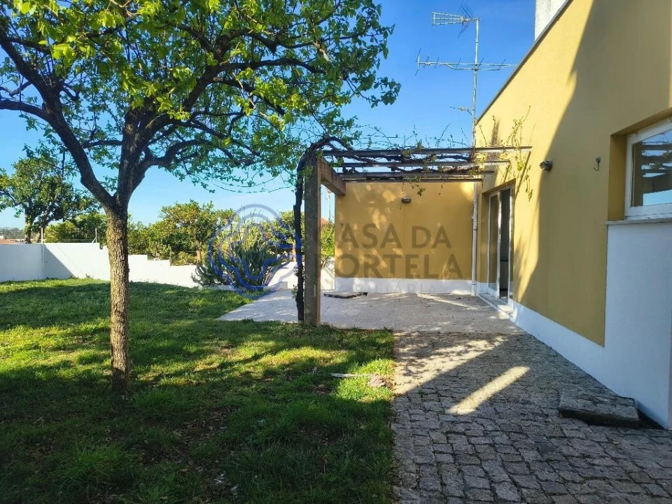 Moradia T3 para Venda em Avanca Foto 16