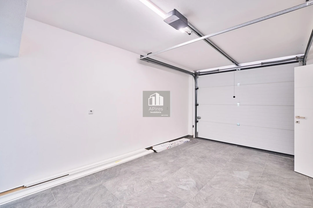 Moradia T3 para Venda em Costa da Caparica Foto 13