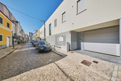 Moradia T3 para Venda em Costa da Caparica