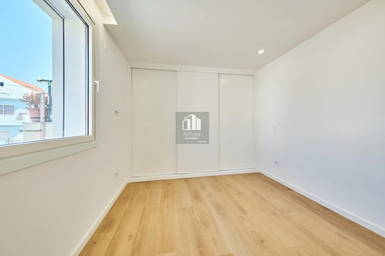 Moradia T3 para Venda em Costa da Caparica Foto 24