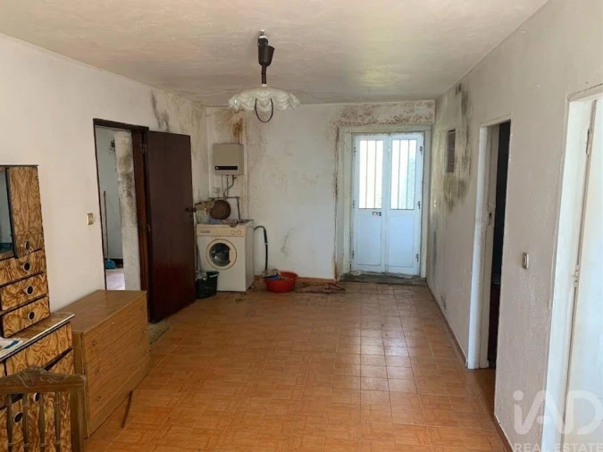 Moradia T4 para Venda em São Mamede de Ribatua Foto 7