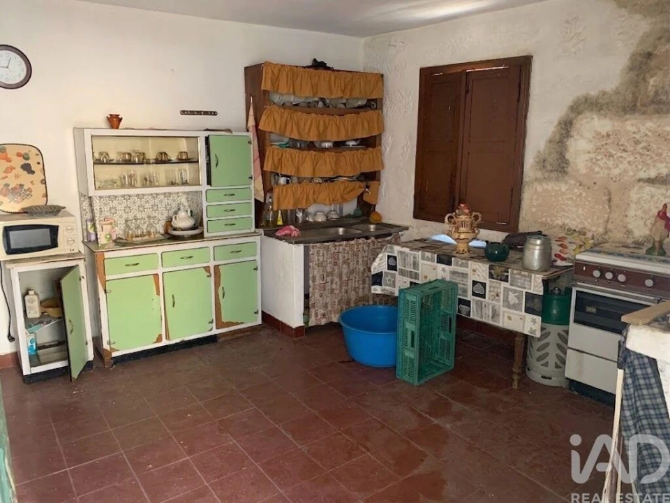 Moradia T4 para Venda em São Mamede de Ribatua Foto 4