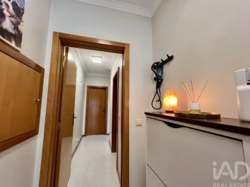 Apartamento T2 para Venda em Vilar e Mosteiró