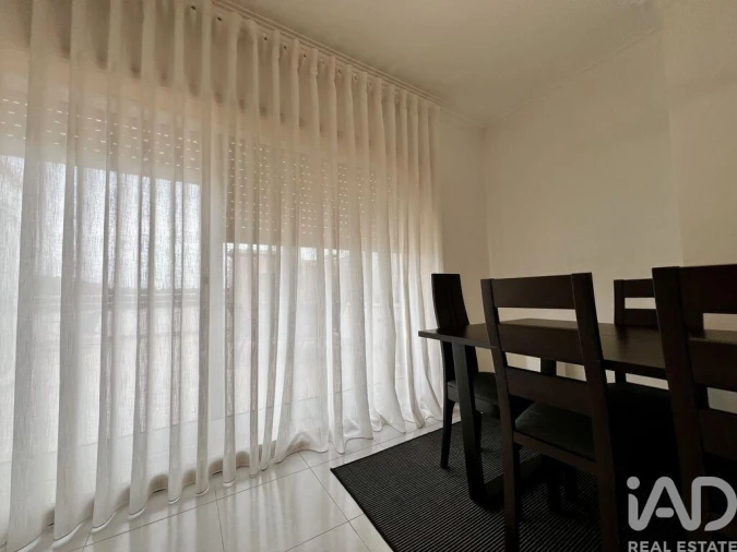 Apartamento T2 para Venda em Vilar e Mosteiró Foto 7