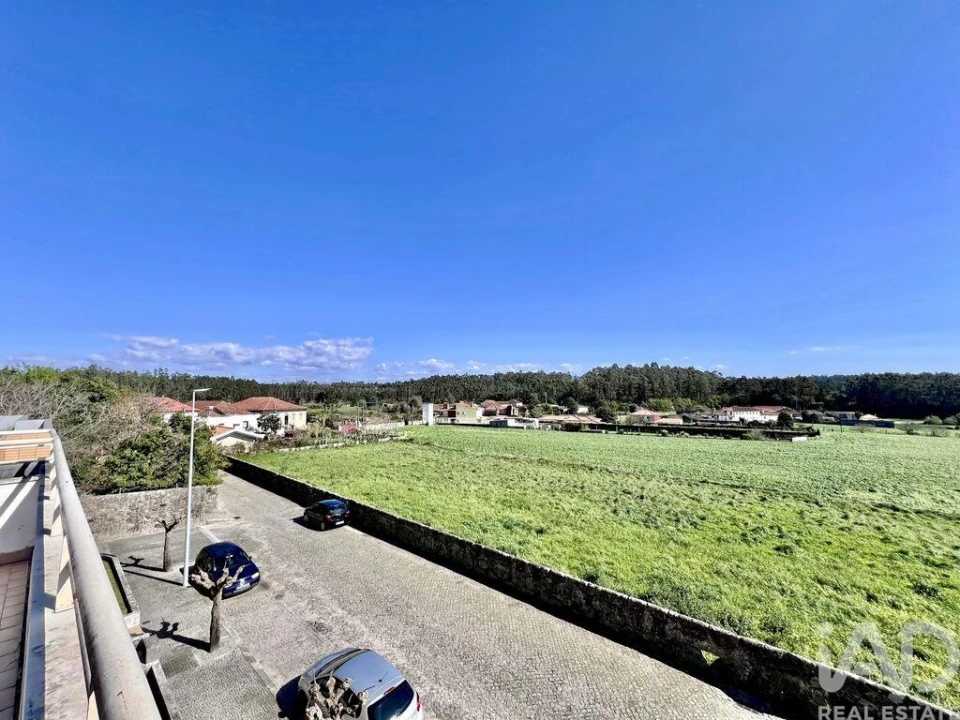 Apartamento T2 para Venda em Vilar e Mosteiró Foto 4