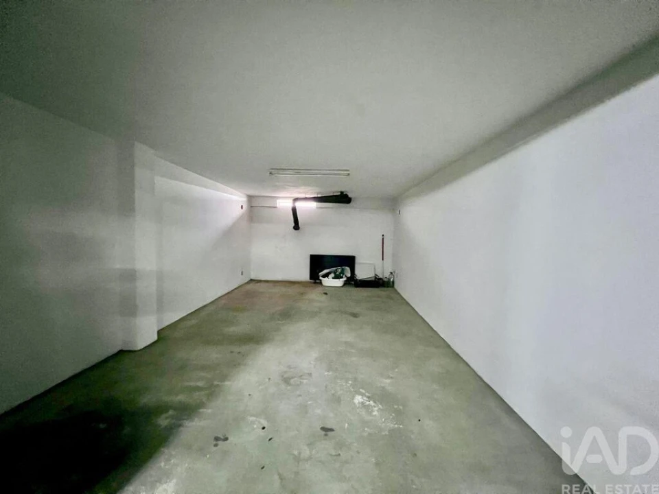 Apartamento T2 para Venda em Vilar e Mosteiró Foto 19