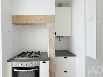 Apartamento T1 para Arrendamento em Alcantara