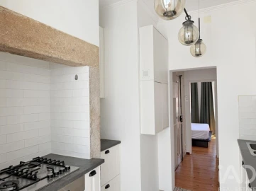 Apartamento T1 para Arrendamento em Alcantara