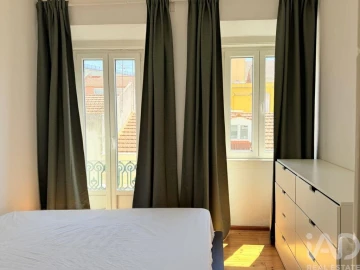 Apartamento T1 para Arrendamento em Alcantara