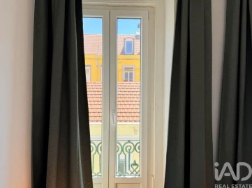 Apartamento T1 para Arrendamento em Alcantara