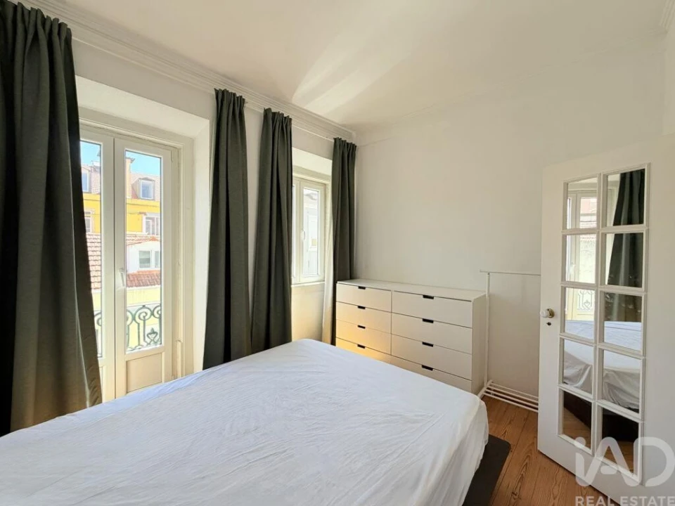 Apartamento T1 para Arrendamento em Alcantara Foto 8