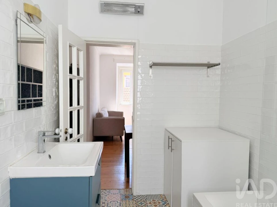 Apartamento T1 para Arrendamento em Alcantara Foto 19