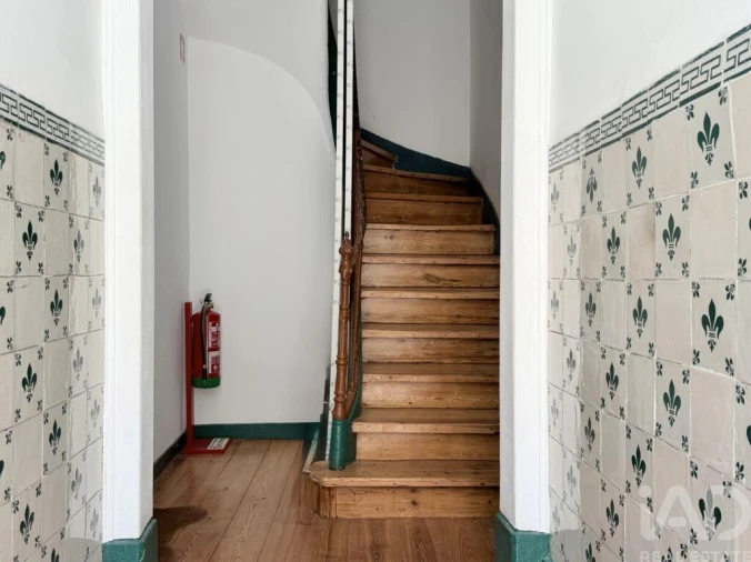 Apartamento T1 para Arrendamento em Alcantara Foto 22