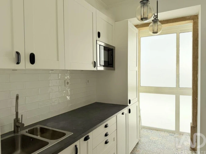 Apartamento T1 para Arrendamento em Alcantara Foto 11