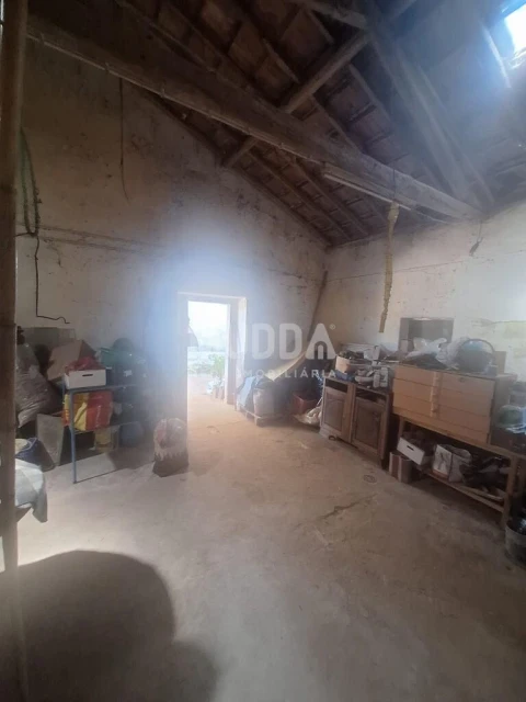 Armazém para Venda em Peral