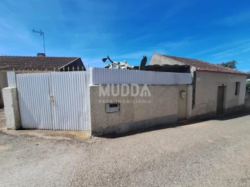 Armazém para Venda em Peral