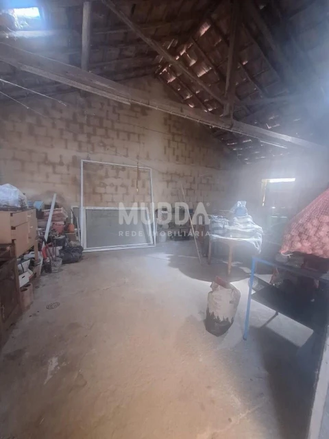 Armazém para Venda em Peral
