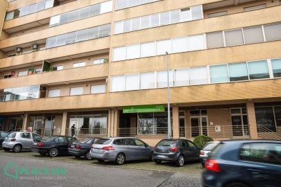 Loja para Arrendamento em Braga (Maximinos, Sé e Cividade)