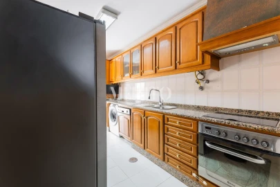 Apartamento T4 para Venda em Arcozelo