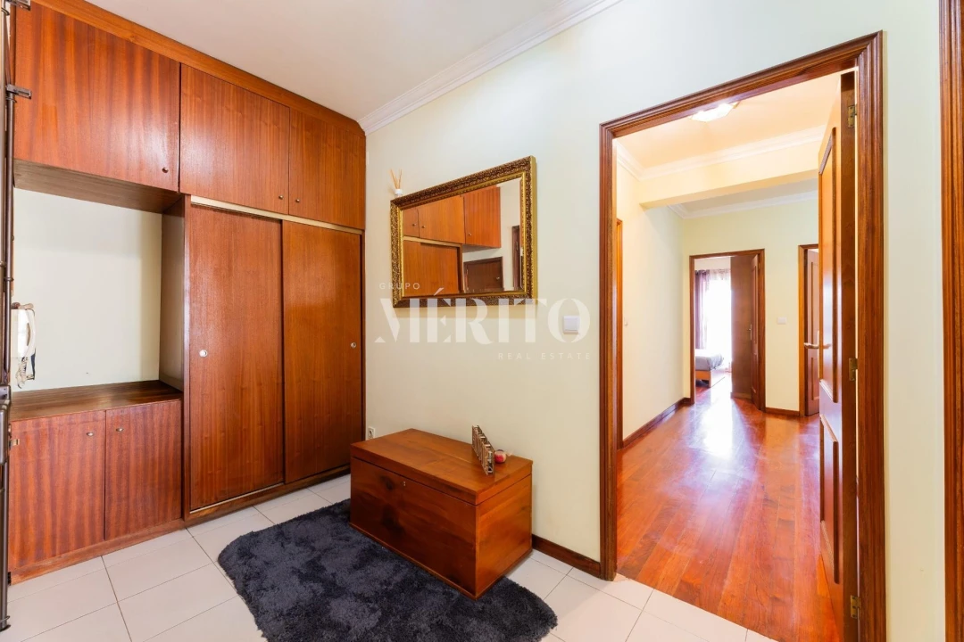 Apartamento T4 para Venda em Arcozelo Foto 5