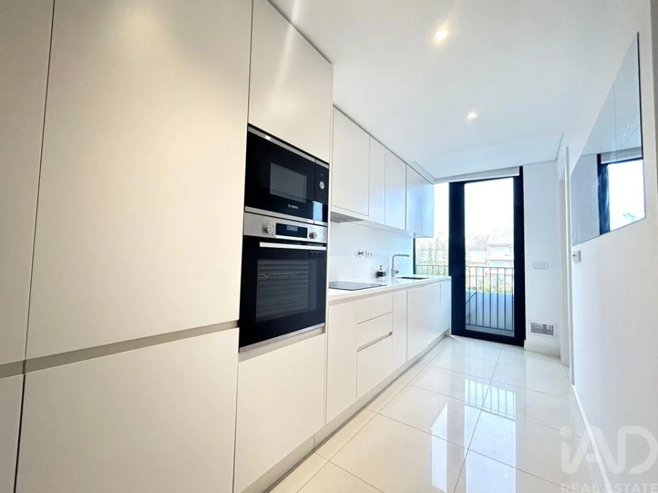 Apartamento T3 para Venda em Quarteira Foto 19
