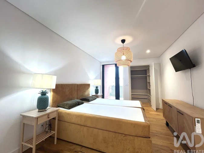 Apartamento T3 para Venda em Quarteira Foto 6