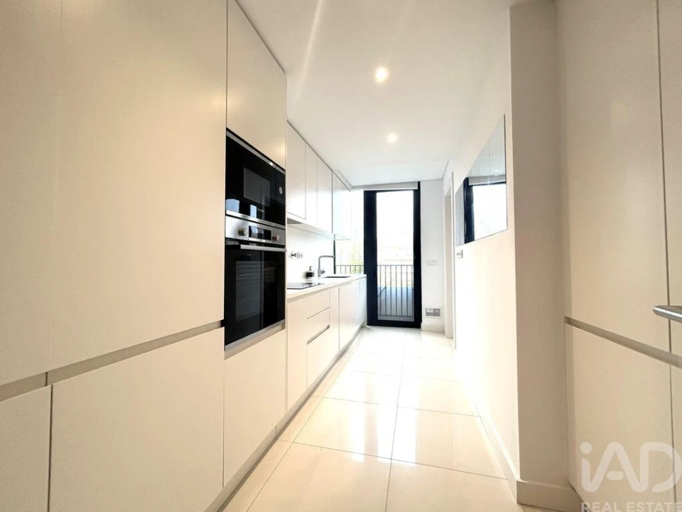 Apartamento T3 para Venda em Quarteira Foto 21