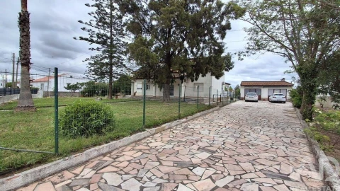 Quinta T6 para Venda em Samora Correia