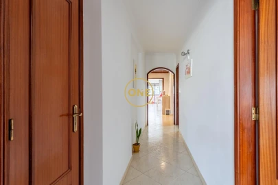 Apartamento T2 para Venda em Algueirão-Mem Martins