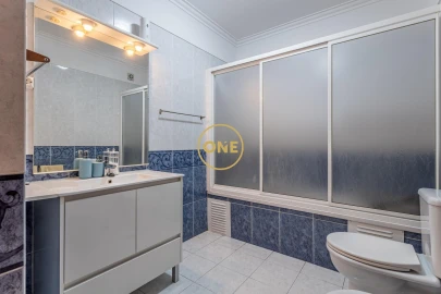 Apartamento T2 para Venda em Algueirão-Mem Martins