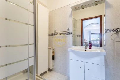 Apartamento T2 para Venda em Algueirão-Mem Martins