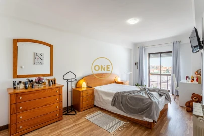 Apartamento T2 para Venda em Algueirão-Mem Martins