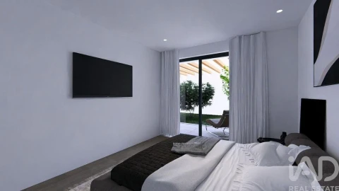 Moradia T5 para Venda em Castelo do Neiva