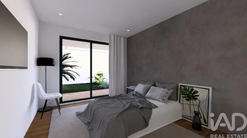 Moradia T5 para Venda em Castelo do Neiva