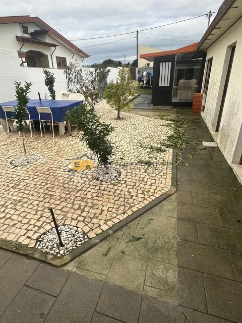 Moradia T1 para Venda em Perafita, Lavra e Santa Cruz do Bispo