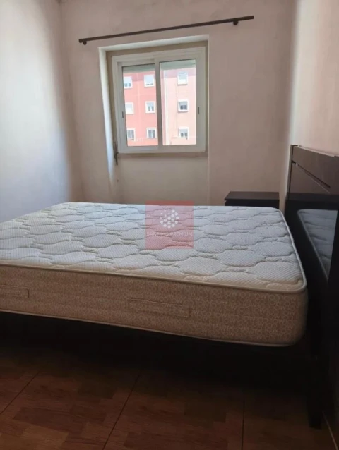 Apartamento T2 para Venda em Venteira