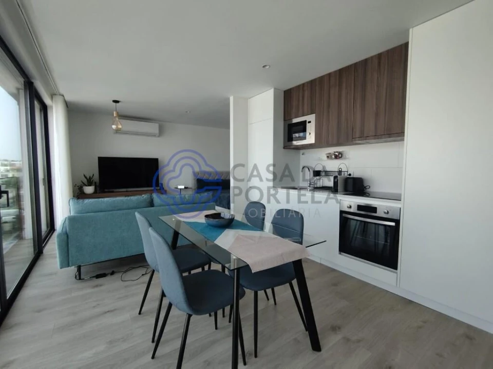 Apartamento para Venda em São Mamede de Infesta e Senhora da Hora Foto 1