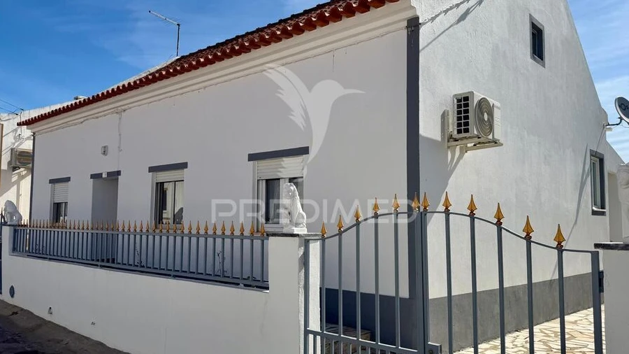 Moradia T5 para Venda em Cortiçadas de Lavre e Lavre