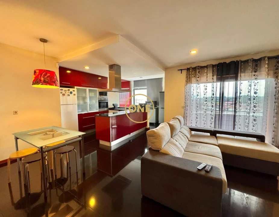 Apartamento T2 para Venda em Vermoim Foto 5