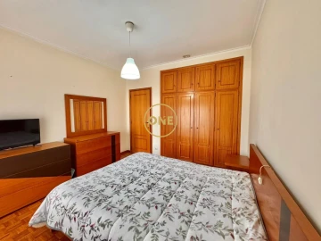 Apartamento T2 para Venda em Vermoim