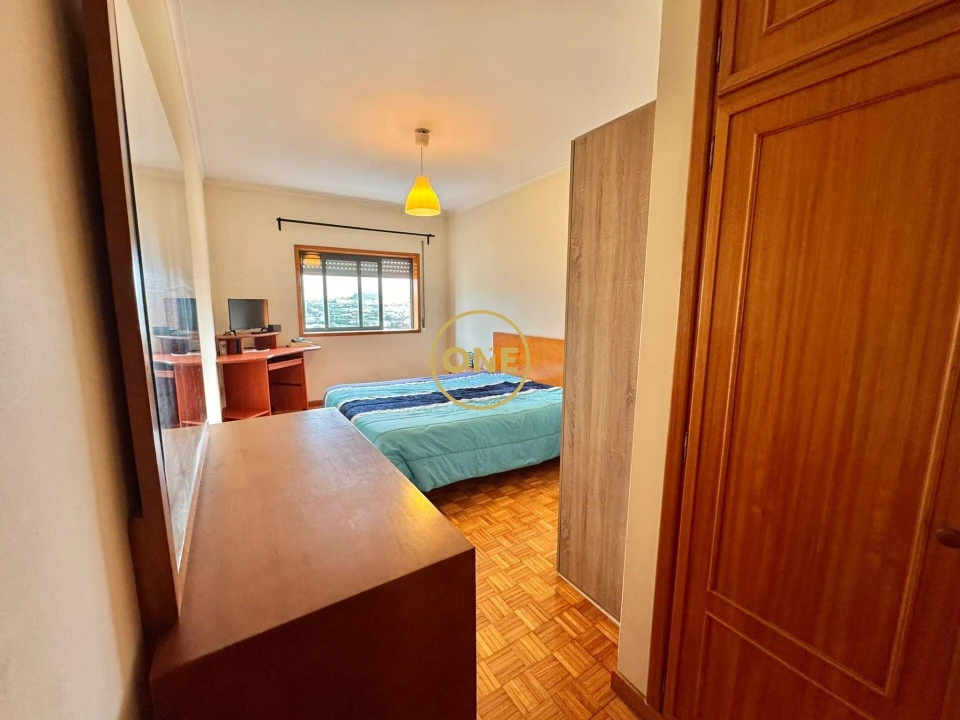 Apartamento T2 para Venda em Vermoim Foto 24