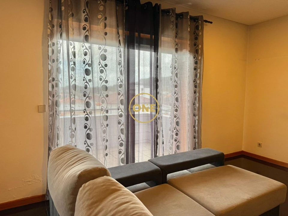 Apartamento T2 para Venda em Vermoim Foto 15