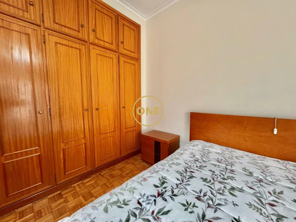 Apartamento T2 para Venda em Vermoim Foto 11