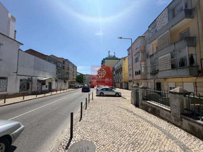Apartamento T3 para Venda em Queluz e Belas Foto 22