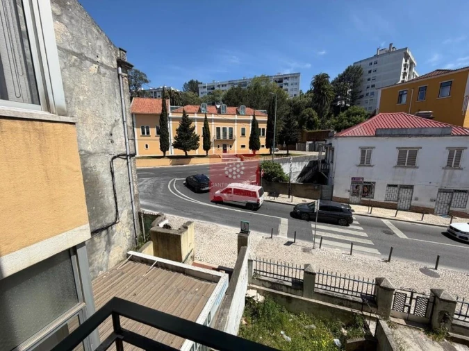 Apartamento T3 para Venda em Queluz e Belas Foto 17