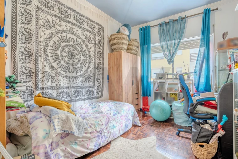 Apartamento T2 para Venda em Agualva e Mira-Sintra Foto 5