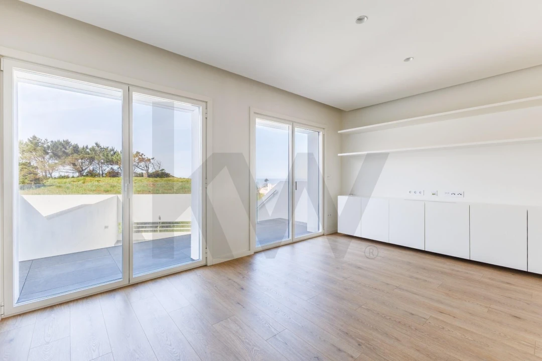 Apartamento T4 para Venda em Colares Foto 10