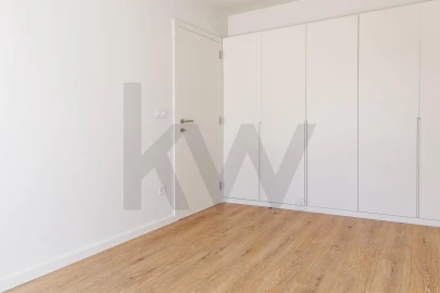 Apartamento T4 para Venda em Colares