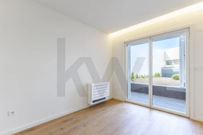 Apartamento T4 para Venda em Colares