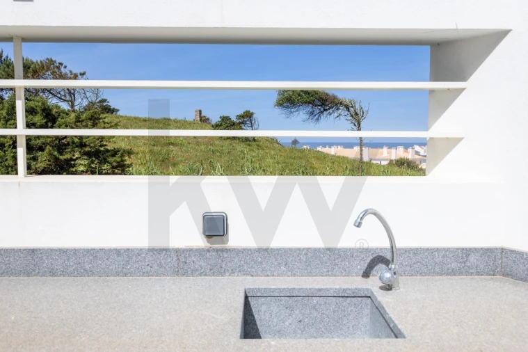 Apartamento T4 para Venda em Colares Foto 15